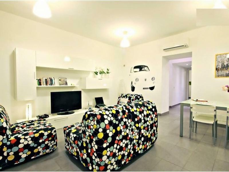 Cheap And Chic White At Coliseum Appartamento